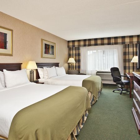 Glo Best Western Mississauga Corporate Centre Luaran gambar